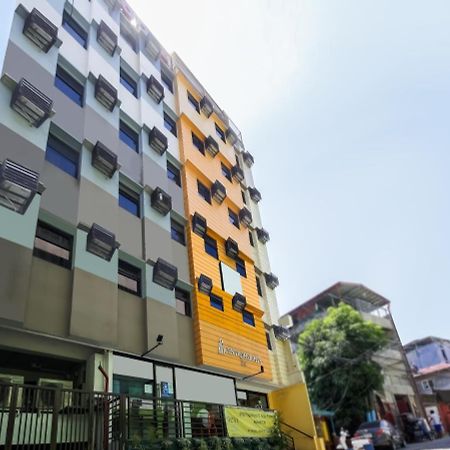 Capital O 860 Nest Nano Suites Makati Манила Екстериор снимка